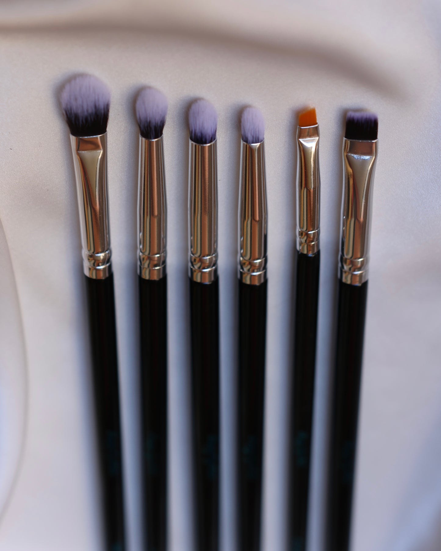 IMPERATIVE EYE MAKEUP BRUSH SET