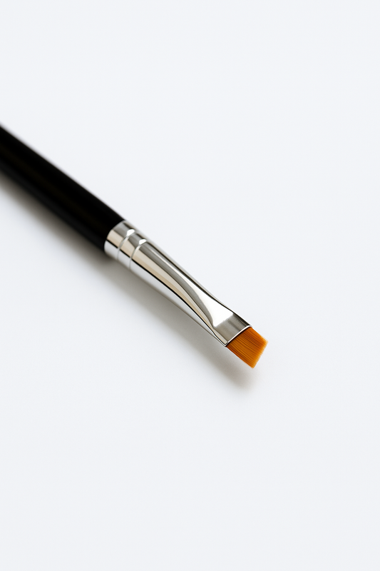 Angled Eyeliner Brush