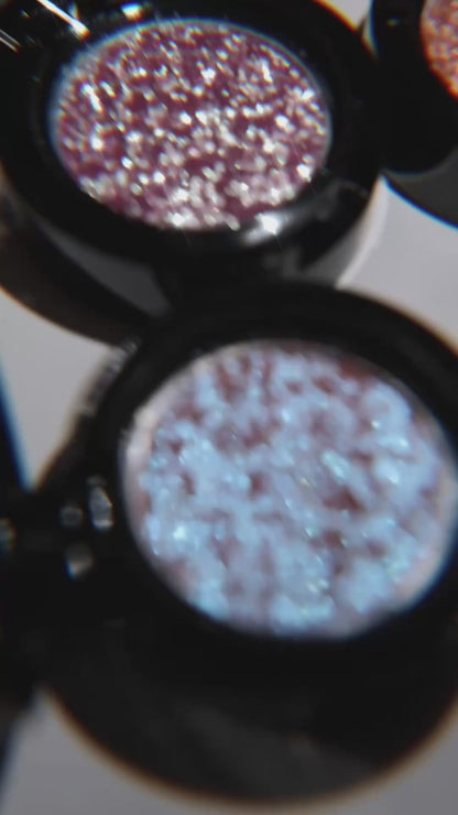 “REGALIA BEAM” MULTICHROME SINGLE EYESHADOW